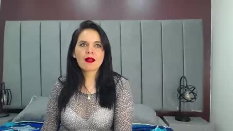 laura hotties online show from February 25, 2025, 4:00 pm