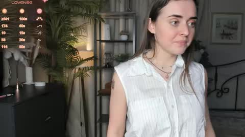 Samantha online show from November 8, 2025, 2:28 pm