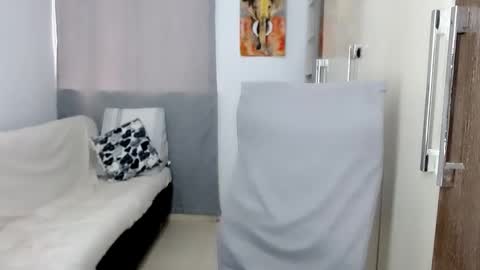 Laura online show from January 8, 2026, 9:17 pm