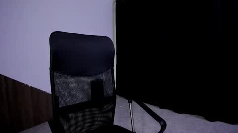 Laura Rose online show from September 11, 2025, 3:06 am