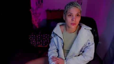 Laura Rose online show from October 9, 2025, 3:04 am