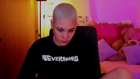 Laura Rose online show from March 28, 2026, 1:16 am