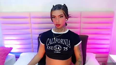 Laura online show from April 9, 2026, 4:45 am