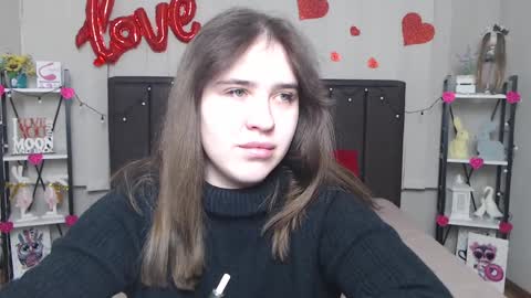 LauraHlot online show from February 23, 2025, 6:23 pm