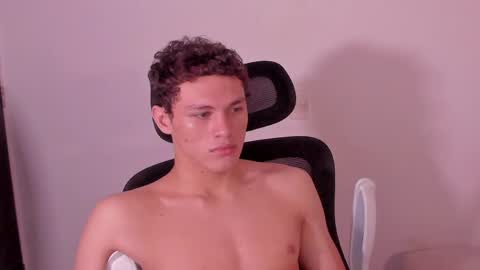 Laureent online show from March 25, 2026, 7:25 am