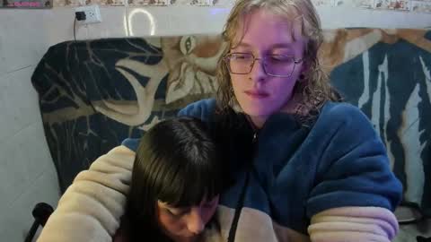 Laures666 online show from May 2, 2026, 12:43 pm