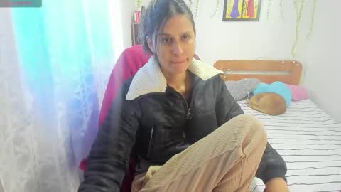 Lauren Independent model online show from October 29, 2025, 3:25 pm