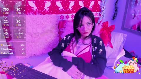 Lauren evans9 online show from December 18, 2024, 7:04 am