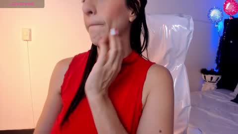 Snapshot of lauren_fit chatting on December 12, 2024, 3:27 pm Lauren online show from December 12, 2024, 3:27 pm