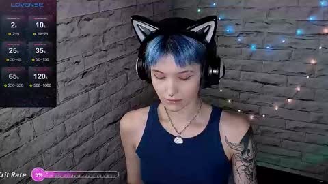 Eva online show from November 17, 2025, 2:23 pm