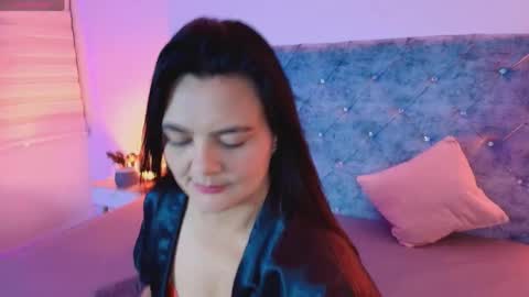lauren_rouses online show from April 17, 2026, 3:09 am