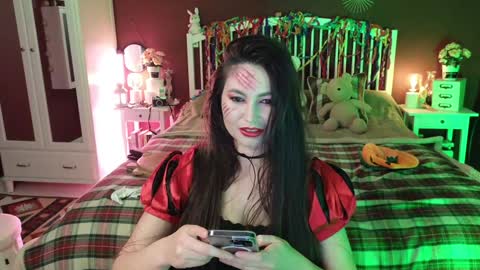 Lauren Brite online show from November 1, 2025, 4:47 am