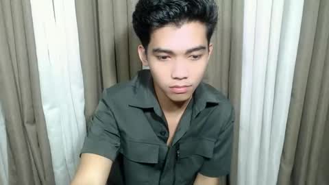 Snapshot of laurence_cuttieguyhere chatting on March 3, 2026, 6:14 pm laurence_cuttieguyhere online show from March 3, 2026, 6:14 pm