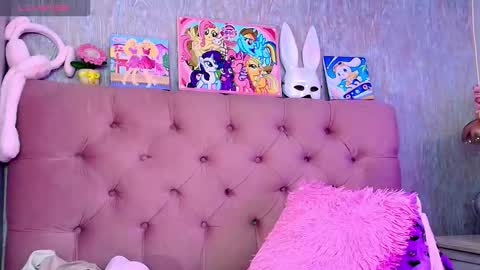 Laurene online show from January 10, 2026, 3:30 am