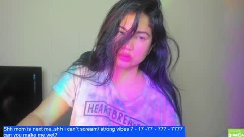 onlyfan laureng7 - 7 laureng2 online show from February 14, 2025, 11:53 am