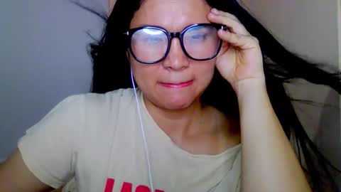 onlyfan laureng7 - 7 laureng2 online show from November 20, 2025, 4:40 pm