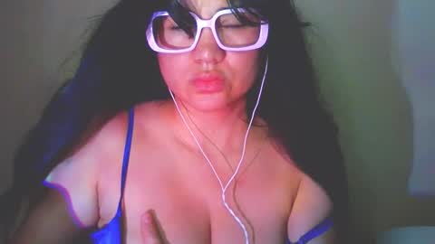 onlyfan laureng7 - 7 laureng2 online show from February 22, 2026, 12:04 pm