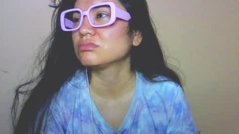 onlyfan laureng7 - 7 laureng2 online show from March 29, 2026, 1:33 pm