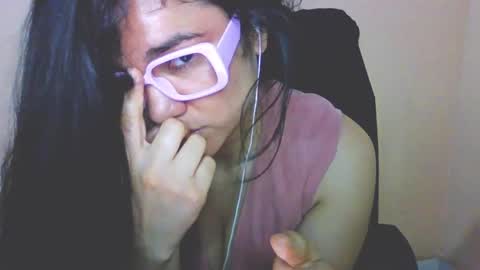 onlyfan laureng7 - 7 laureng2 online show from March 30, 2026, 1:45 pm