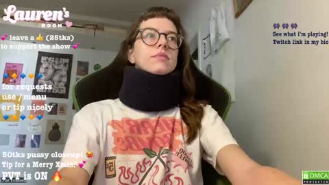 Lauren   online show from December 24, 2024, 2:22 pm