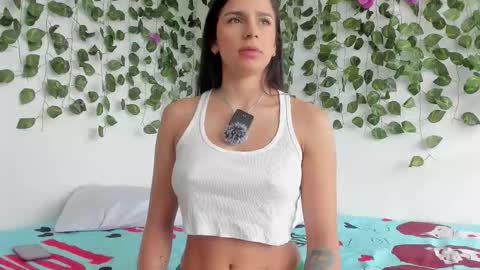 laurensmith9 online show from March 17, 2026, 2:09 pm