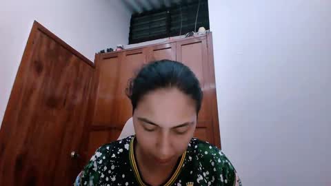 Snapshot of laurent0502 chatting on January 17, 2025, 4:17 am Laurent online show from January 17, 2025, 4:17 am