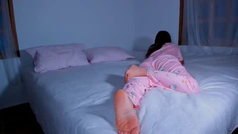 Lucie  online show from March 6, 2025, 12:10 am