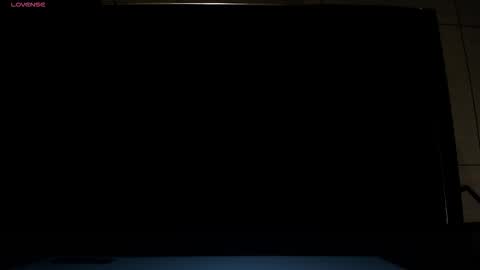 Lau  online show from October 19, 2025, 1:39 am