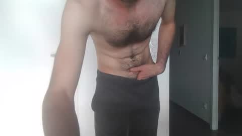 laurenthod online show from February 8, 2025, 2:38 pm