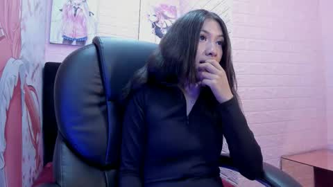 Laury and Narem online show from February 22, 2026, 4:35 am