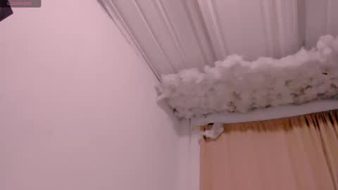 Lauu G online show from February 25, 2025, 3:09 am