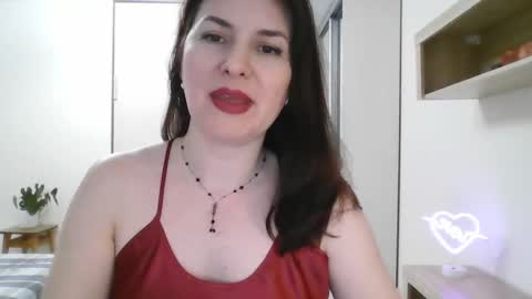 Snapshot of lavender_victoria chatting on February 8, 2025, 10:08 pm Diana online show from February 8, 2025, 10:08 pm