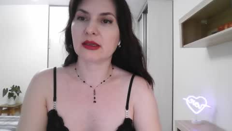 Snapshot of lavender_victoria chatting on March 6, 2025, 10:15 pm Diana online show from March 6, 2025, 10:15 pm