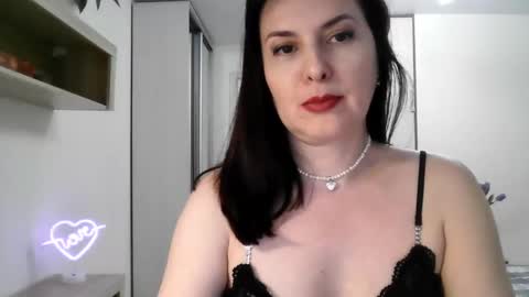 Snapshot of lavender_victoria chatting on March 10, 2025, 10:24 pm Diana online show from March 10, 2025, 10:24 pm