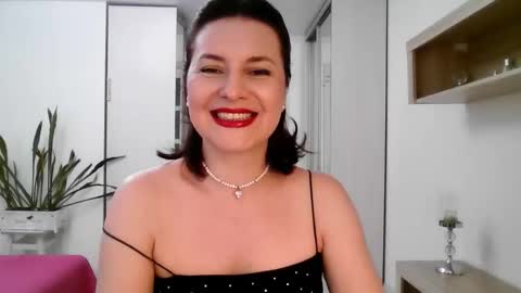 Diana  online show from March 25, 2026, 12:55 pm