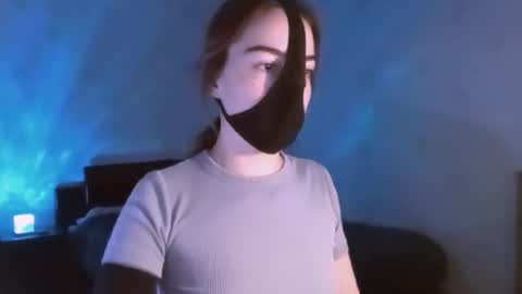 Lavinda online show from February 15, 2026, 7:16 am