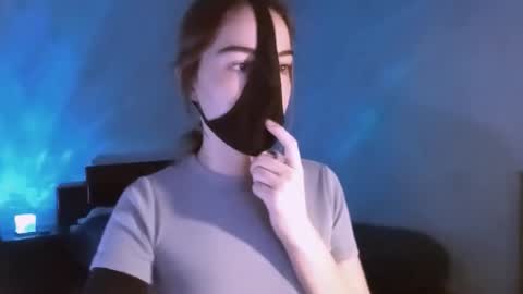 Lavinda online show from February 15, 2026, 7:51 am