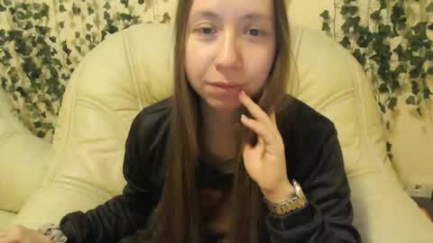 Lavvvenda online show from December 1, 2025, 2:55 pm