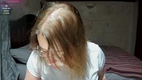 laylaah online show from February 1, 2026, 12:09 am