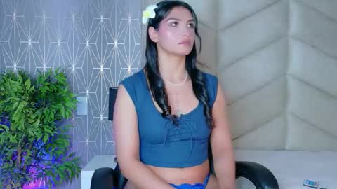 Snapshot of layadoll chatting on February 1, 2026, 4:00 am laya online show from February 1, 2026, 4:00 am