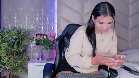 Snapshot of layadoll chatting on February 20, 2026, 1:46 am laya online show from February 20, 2026, 1:46 am