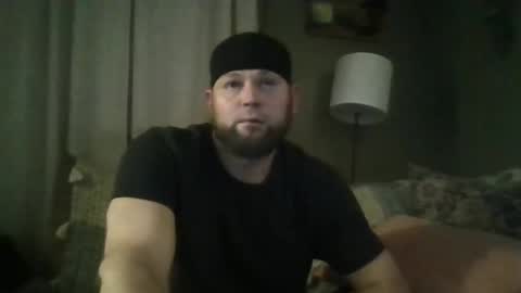 layinlow42 online show from December 27, 2024, 7:18 am