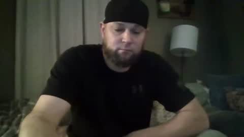 layinlow42 online show from January 9, 2025, 8:45 am