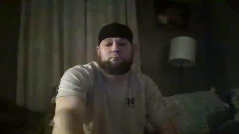 layinlow42 online show from January 20, 2025, 8:41 am