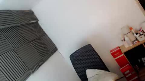 layla47649867 online show from February 11, 2026, 7:02 am