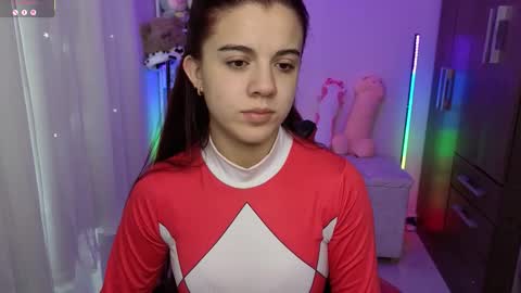 Layla online show from January 6, 2026, 2:32 pm