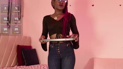 Snapshot of layla_collins_ chatting on March 2, 2026, 7:32 pm layla online show from March 2, 2026, 7:32 pm