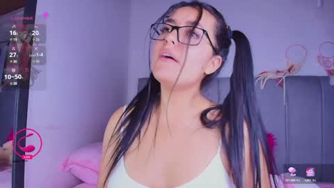 Snapshot of layla_nicols chatting on January 13, 2025, 4:19 pm Layla online show from January 13, 2025, 4:19 pm