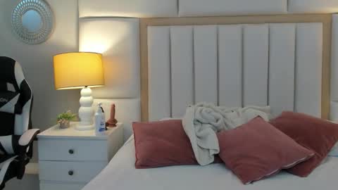 Lau online show from March 2, 2026, 6:48 pm