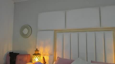 Lau online show from April 1, 2026, 7:00 pm